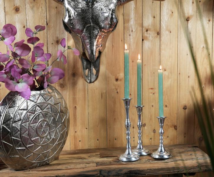 Kerzenst-nder-3er-Set-aus-Metall-in-Silber-Poliert-MN-KS-8030-8031-8032-4-fotor-2023122295947 Kerzenständer 3er Set für Stabkerzen aus Aluminium in polierter Optik