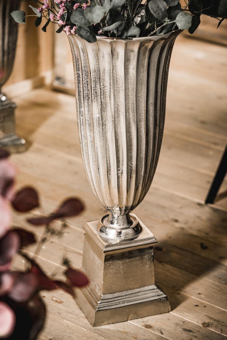 MN_Ambiente_27_05_2021-00004 Vase / Pokalvase Silber aus Metall