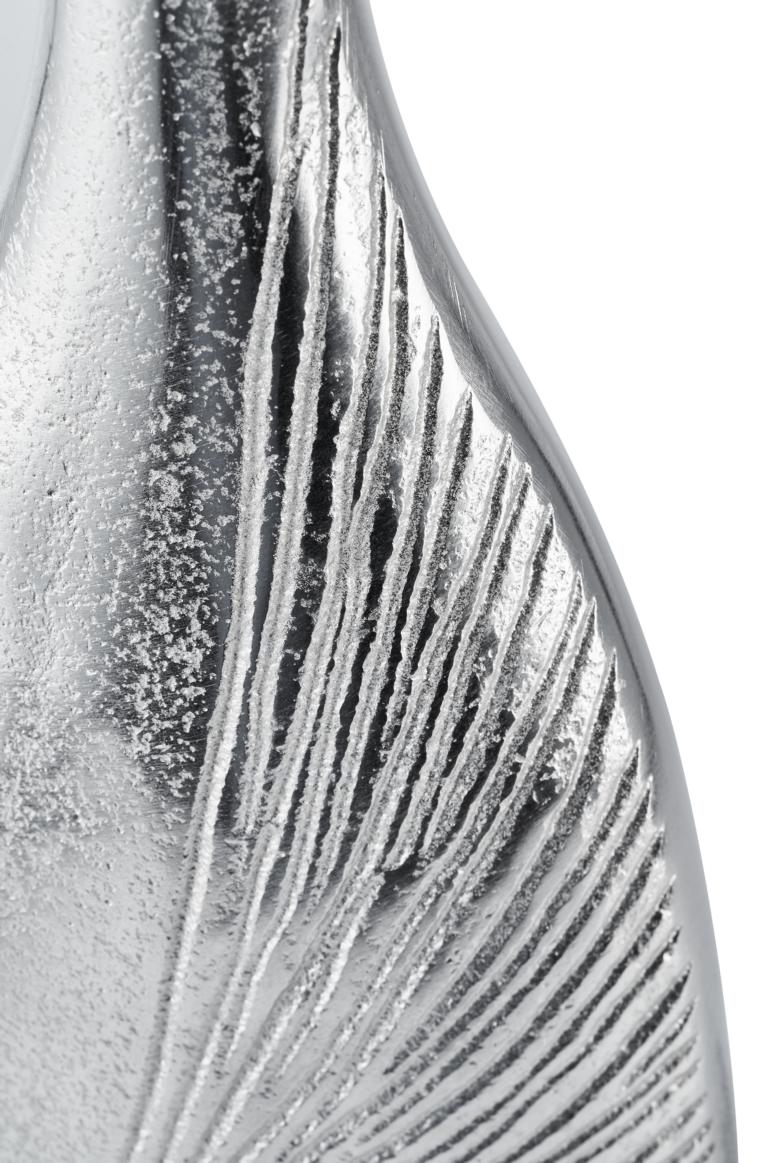 Vase-geriffelt-schmal-06 Moderne schmale Vase Silber aus Metall