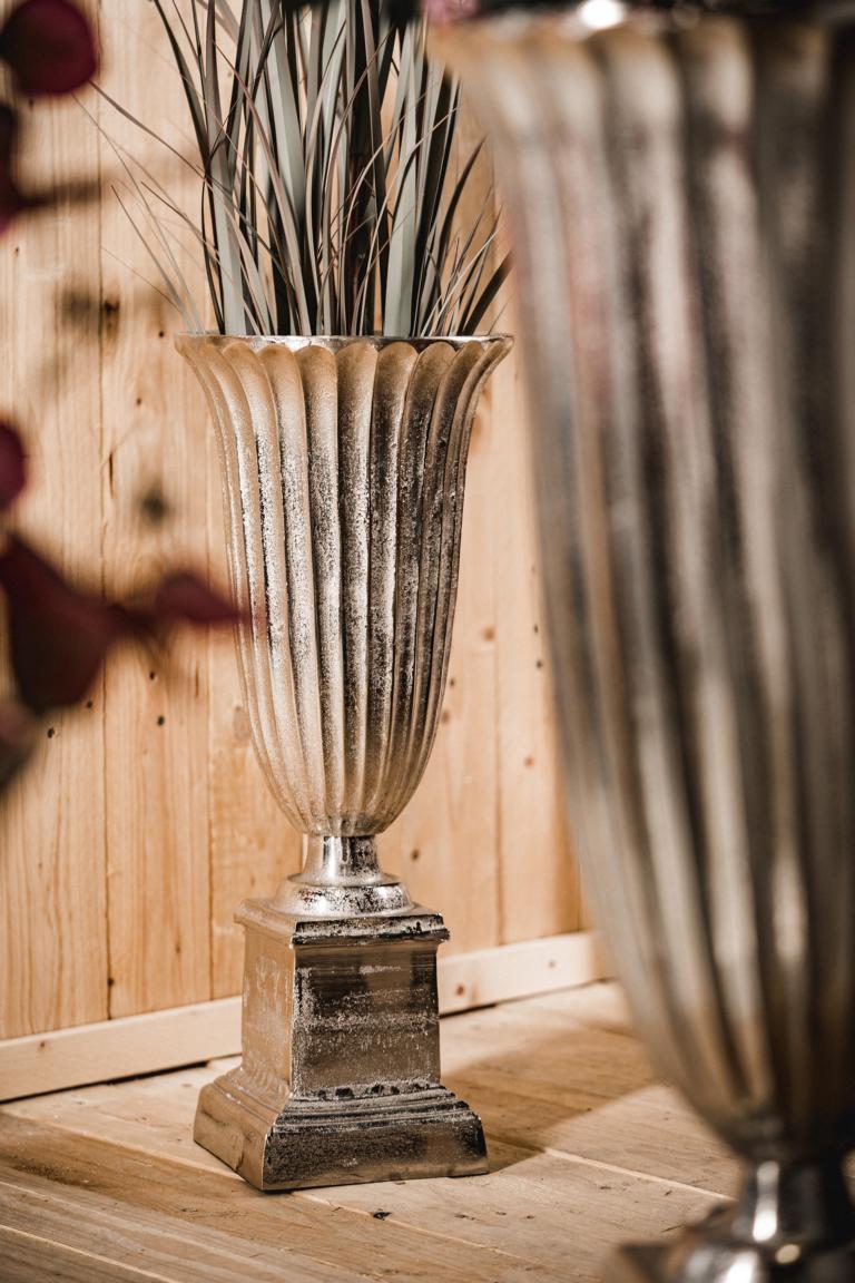 MN_Ambiente_27_05_2021-00007 Vase / Pokalvase Silber aus Metall