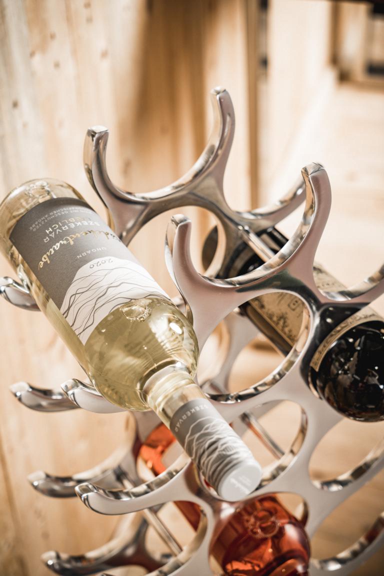 MN_Ambiente_05_07_2021-00088 Weinregal Flaschenregal Silber aus Metall Groß