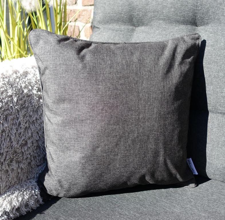 Kissen-Outddor-Olefin-Anthrazit-mit-Keder-Anthrazit-von-MichaelNoll-4 Kissen Outdoor Anthrazit Premium-Qualität 45x45 cm