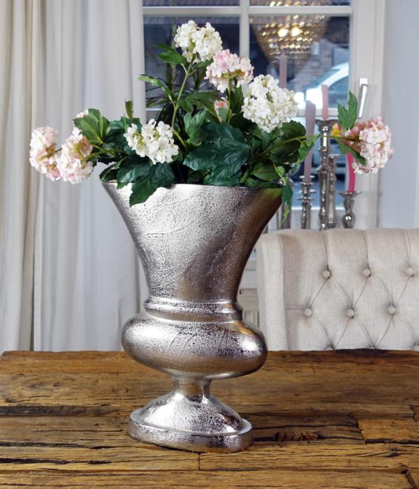 Vasen dekorieren - Tipps & Ideen für deine Dekoration