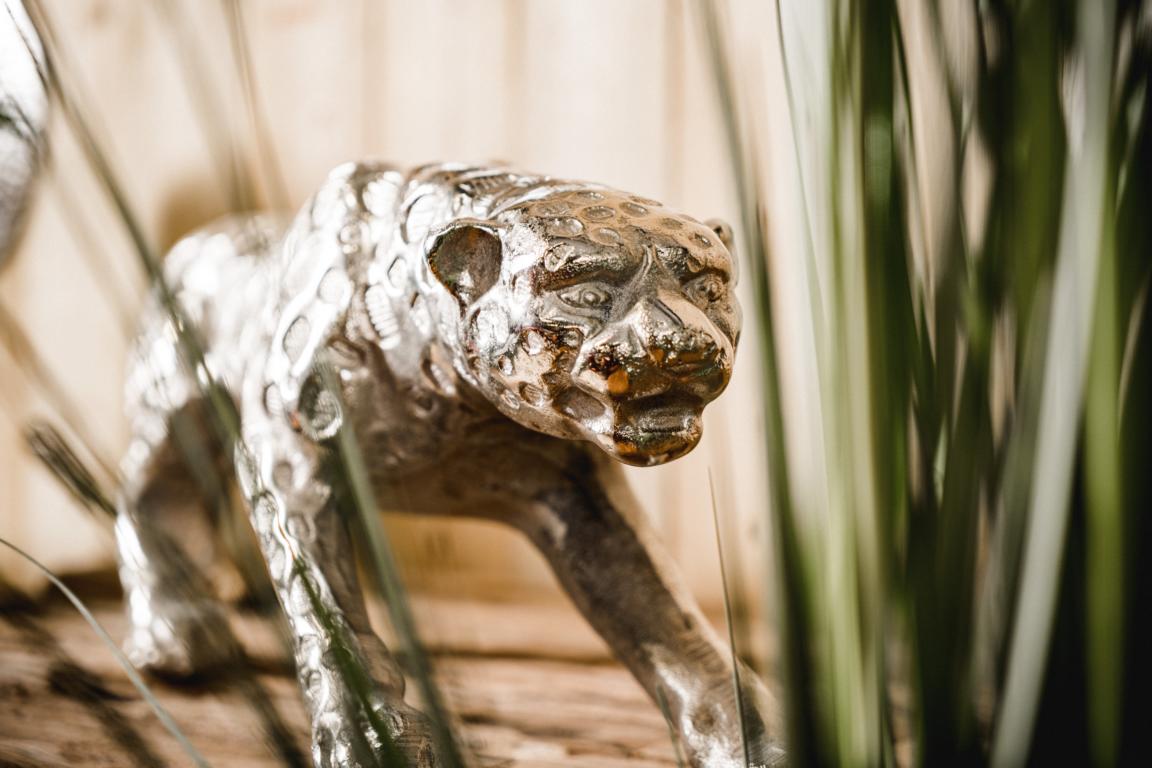 Leopard Dekofigur in Silber aus Metall online kaufen | Michael Noll
